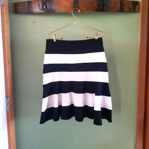 Cupio black & white stretch skirt, NEW